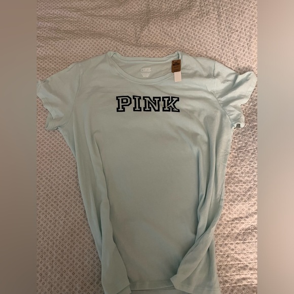 Vintage Teal VS PINK TShirt - Picture 1 of 5
